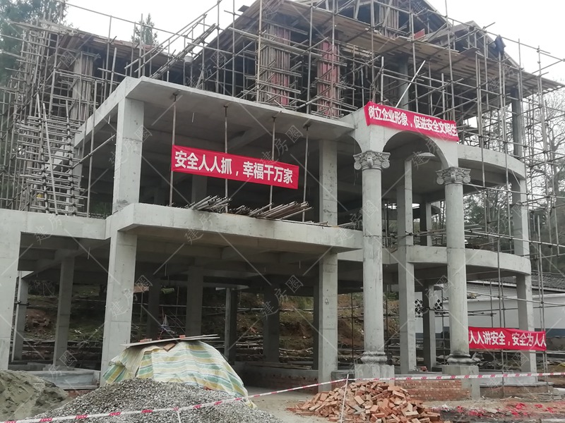 建房施工隊(duì)