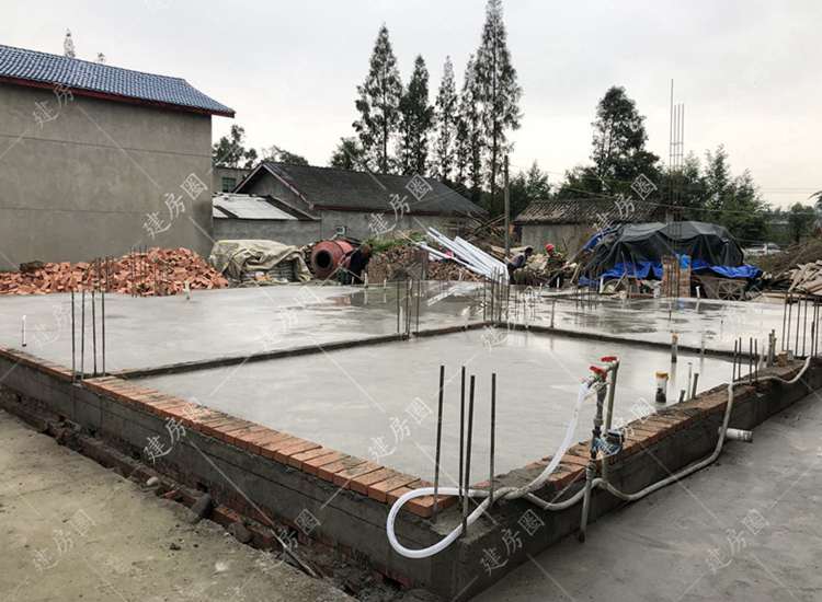 農(nóng)村自建房基礎(chǔ)防潮處理