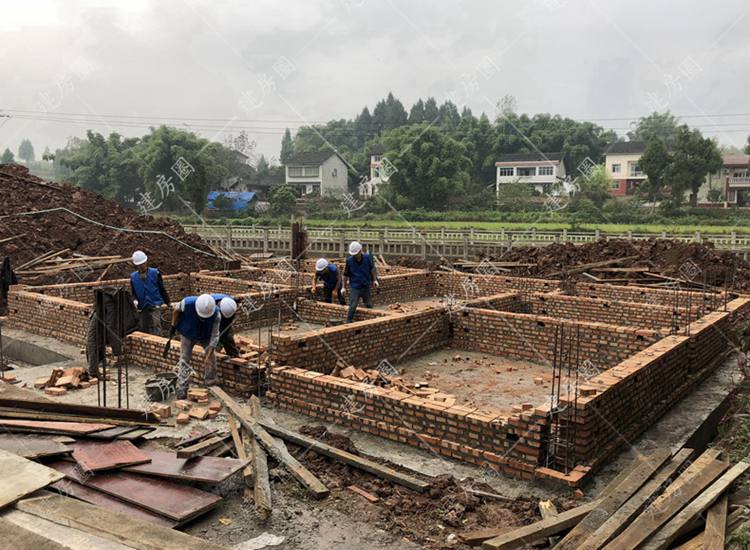 農(nóng)村自建房紅磚怎么選擇？哪些地方需要用到實(shí)心磚