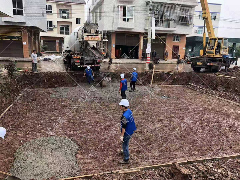 自建房商混施工現(xiàn)場