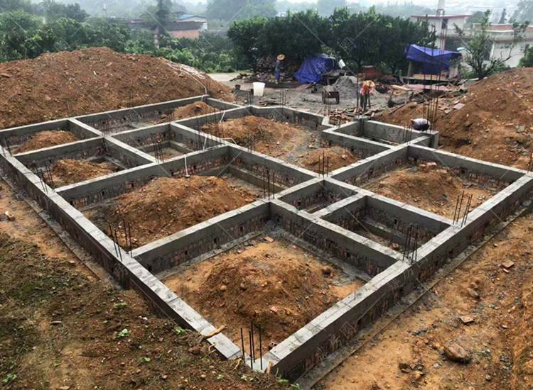 農(nóng)村自建房地基防潮怎么做比較好？薄膜法，架空法，預(yù)制板法哪個(gè)更好呢
