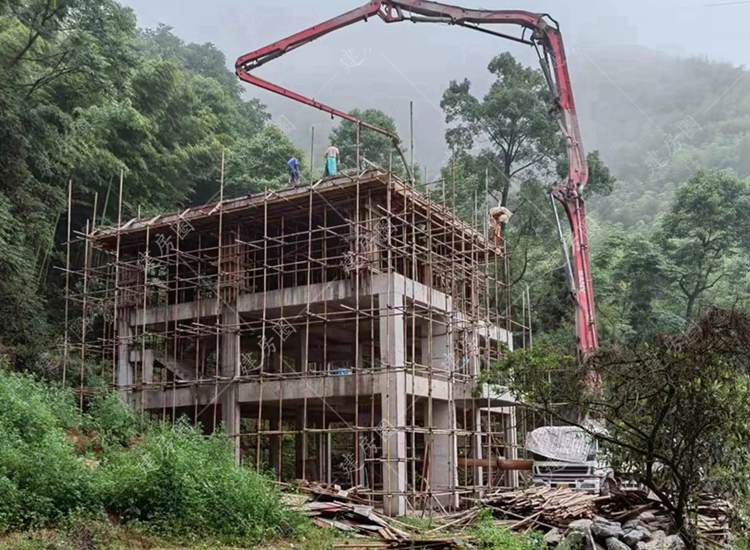 農(nóng)村自建房施工單獨包工需要注意哪些事項？別讓施工隊轉(zhuǎn)了空子