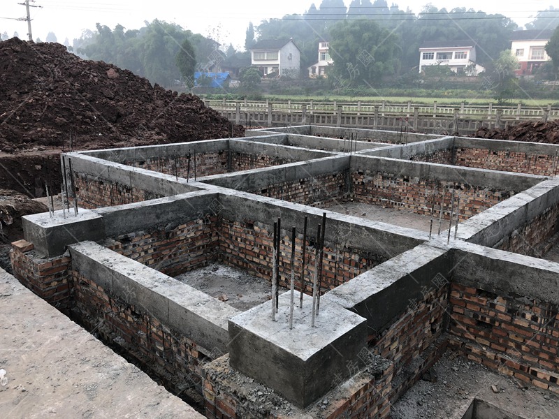 自建房基礎(chǔ)施工